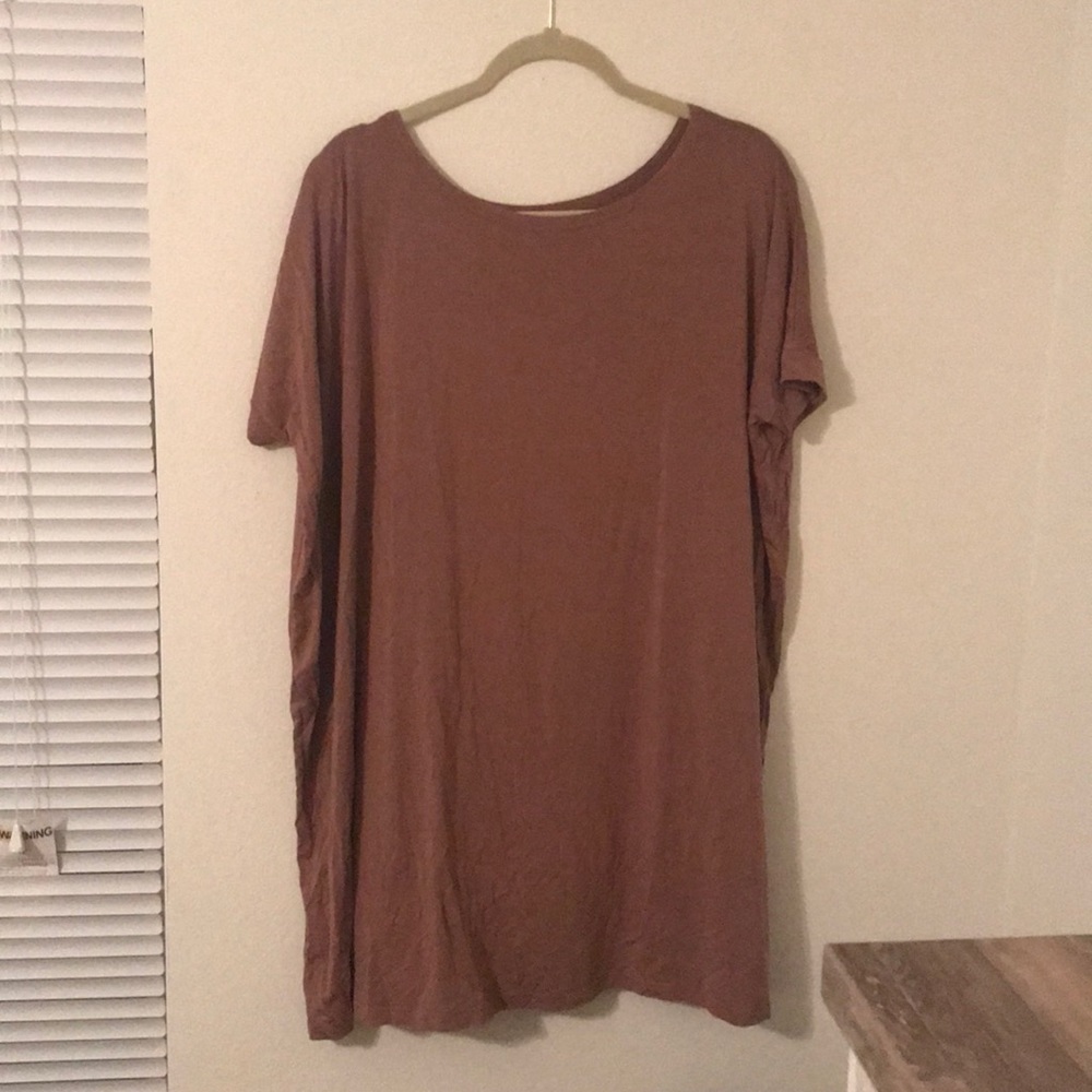 Brown/tan short sleeve piko dress